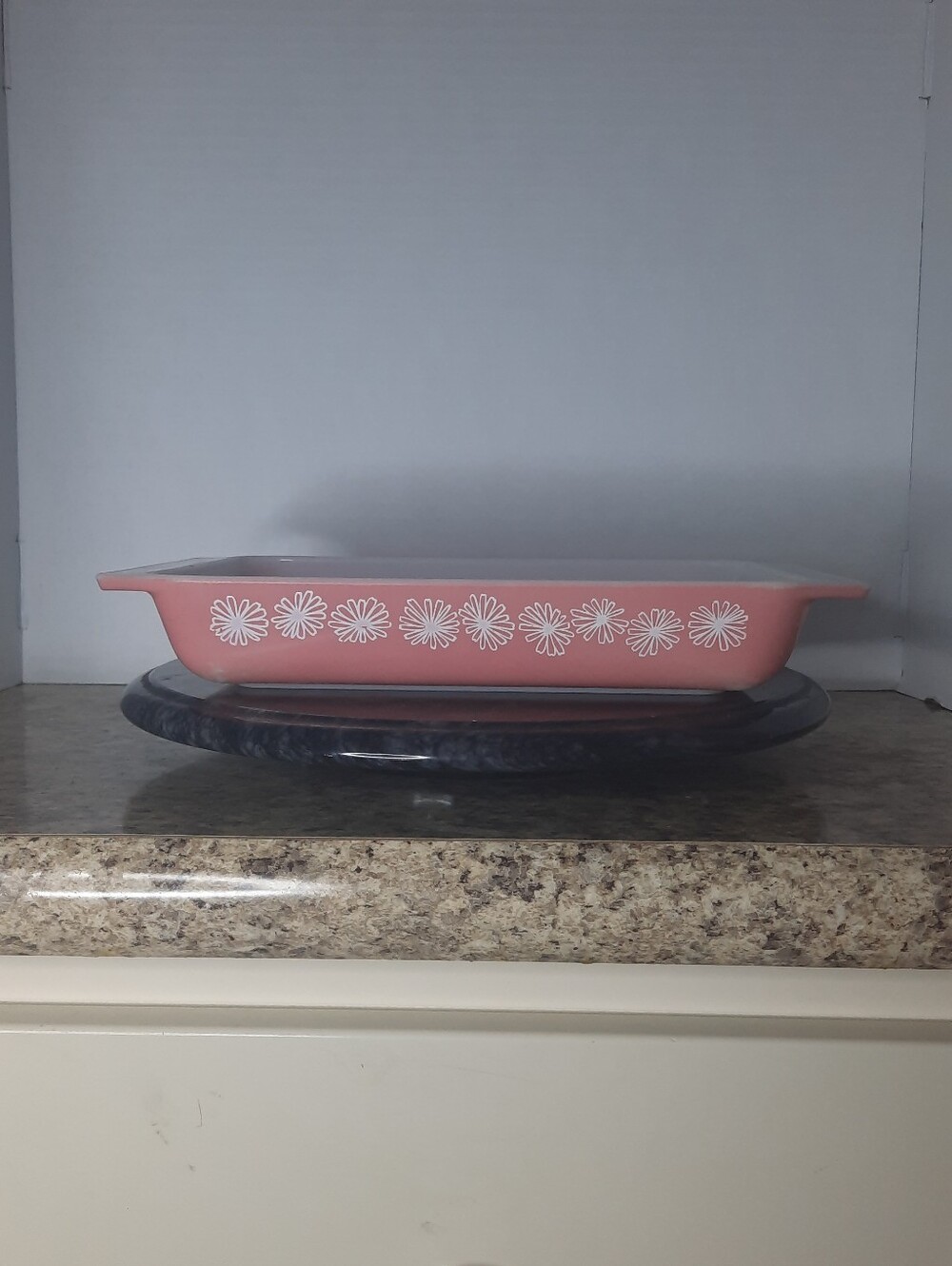 Pyrex Pink Daisy Spacesaver